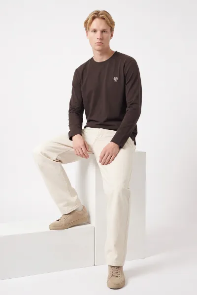 Kahverengi Bisiklet Yaka Sırt Nakış Detaylı Erkek Sweatshirt 491993