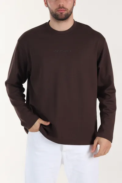 kahverengi-bisiklet-yaka-yazi-detayli-erkek-sweatshirt-409095