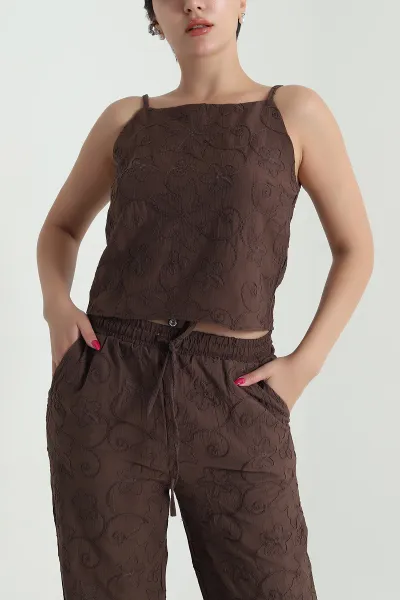 Kahverengi Bluz Pantolon Çilek Kumaş Nakışlı İkili Takım 474357