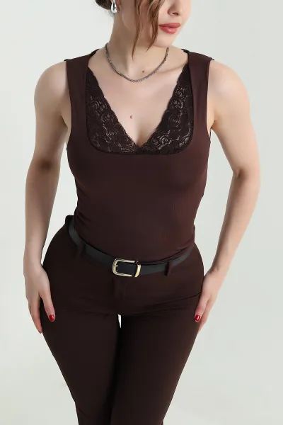 kahverengi-dantel-detay-scuba-kadin-bluz-467714