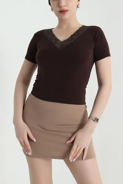 Kahverengi Dantelli V Yaka Sandy Kadın Bluz 450403