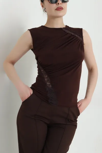 Kahverengi Drapeli Dantelli Sandy Kadın Bluz 453000