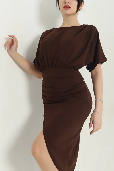 Kahverengi Fermuarlı Yarasa Kol Crep Elbise 342974
