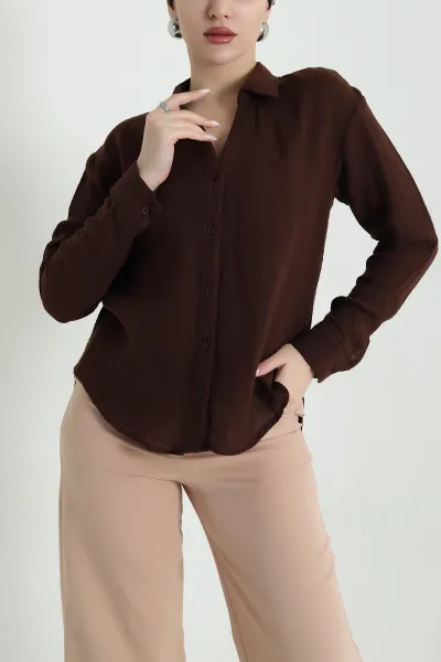 kahverengi-muslin-keten-pileli-kadin-gomlek-444368