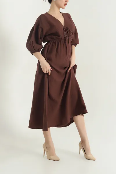 kahverengi-muslin-kumas-beli-lastikli-kadin-elbise-341846