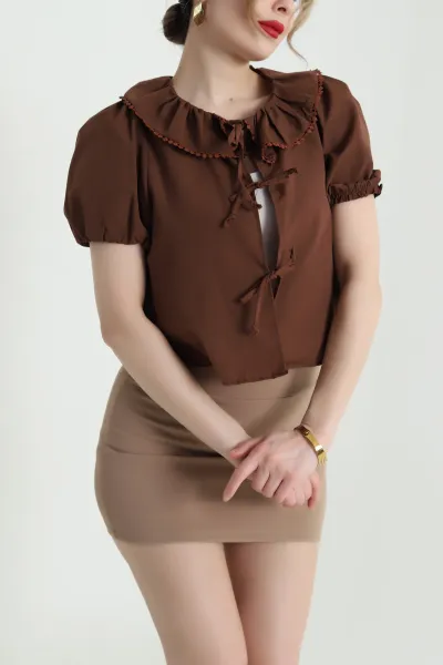 Kahverengi Nakışlı Bebe Yaka Poplin Kadın Bluz 441246
