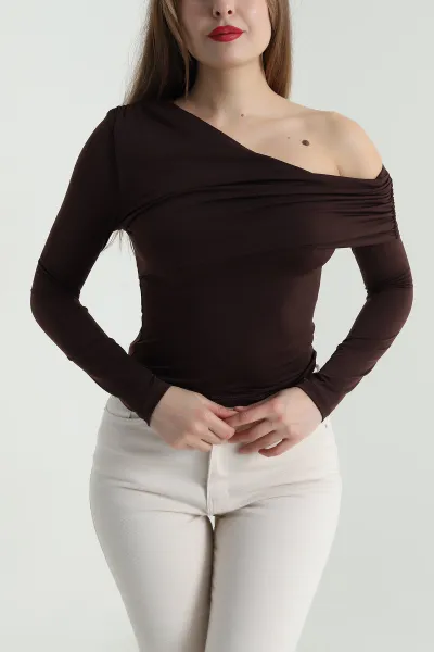 Kahverengi Omuz Büzgülü Sandy Kadın Bluz 494332