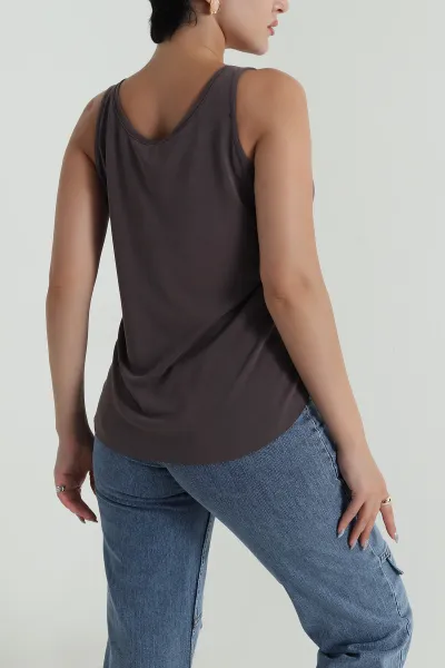 Kahverengi Oval Kesim Modal Kadın Atlet 482082