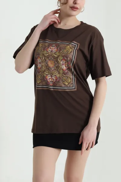 Kahverengi Oversize Bisiklet Yaka Taşlı Süprem Kadın Tişört 447099