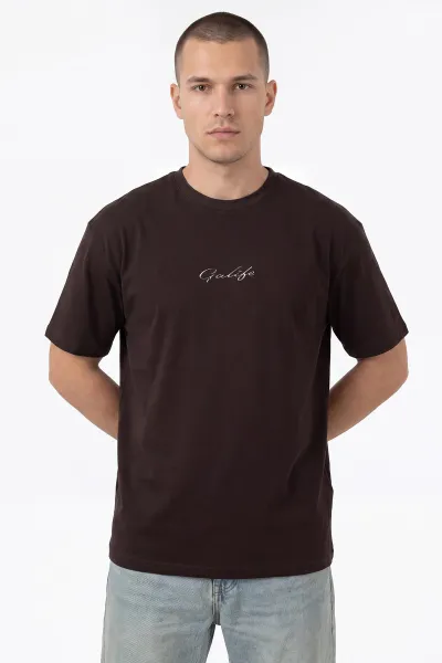Kahverengi Oversize Bisiklet Yaka Yazı Detaylı Erkek Tişört 454076