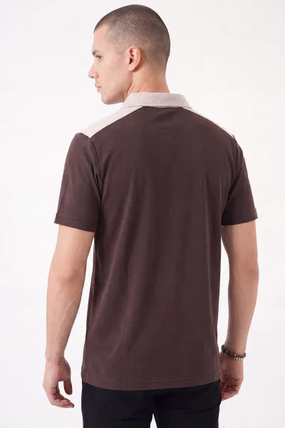 Kahverengi Oysho Kumaş Polo Yaka Düğme Detaylı Erkek Tişört 471697