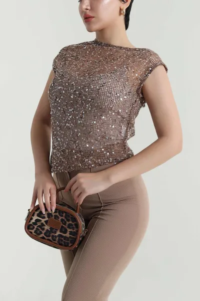 kahverengi-pullu-file-detay-kadin-bluz-471101