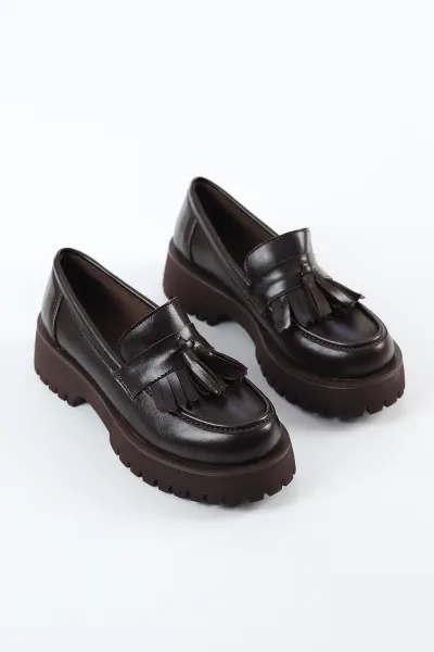Kahverengi Püskül Detaylı Kadın Loafer Ayakkabı 492622