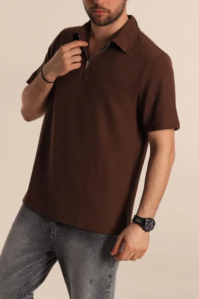 Kahverengi Relaxed Fit Fitilli Doku Fermuarlı Polo Yaka Erkek Tişört 268312