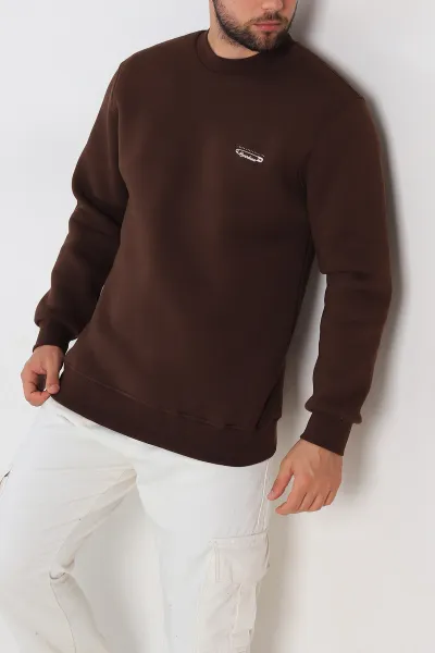 kahverengi-relaxed-fit-uc-ip-sardonlu-kabartma-yazi-detay-erkek-sweatshirt-310409