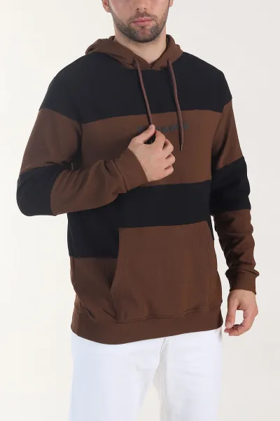 Kahverengi Siyah Cep Detaylı Yazılı Kapüşonlu Erkek Sweatshirt 408074
