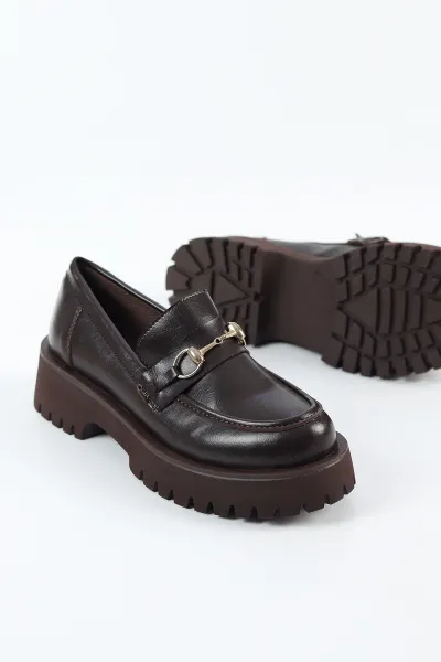 Kahverengi Toka Detaylı Kadın Loafer Ayakkabı 492623