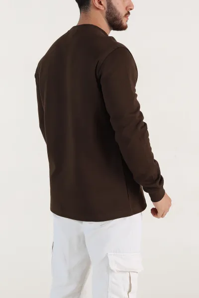 Kahverengi Yazı Detaylı Bisiklet Yaka Erkek Sweatshirt 396910
