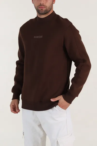 Kahverengi Yazı Detaylı Bisiklet Yaka Erkek Sweatshirt 397037