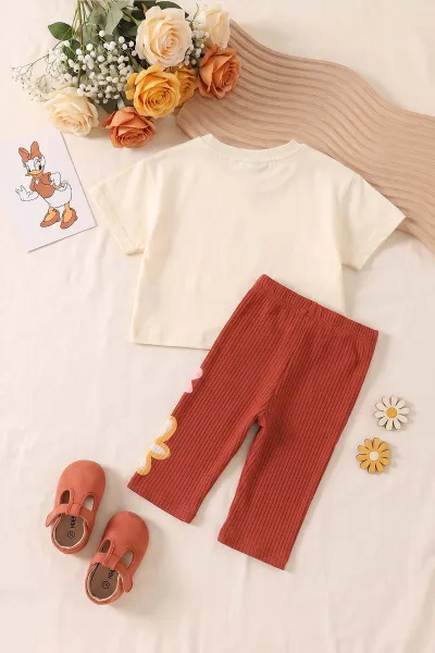 Kiremit (4-10 Yaş)Daisy Duck Baskılı  Alt Fitilli Baskılı Şort Diz Boy Kısa Taytlı Kız Çocuk Yazlık Takım 469889