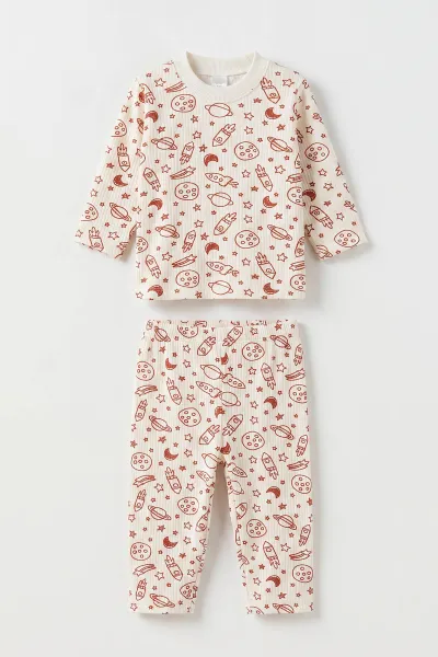 kiremit-beyaz-1-3-yas-uzay-desenli-raporlu-cocuk-pijama-takim-477262