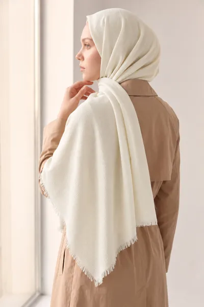 Kırık Beyaz 70x180 Cm Mimoza Premium Jakarlı Pamuk Şal 494033