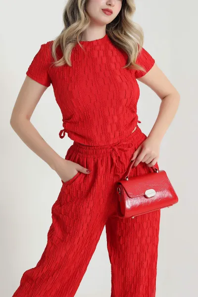 kirmizi-bluz-pantolon-gofre-kadin-ikili-takim-473635