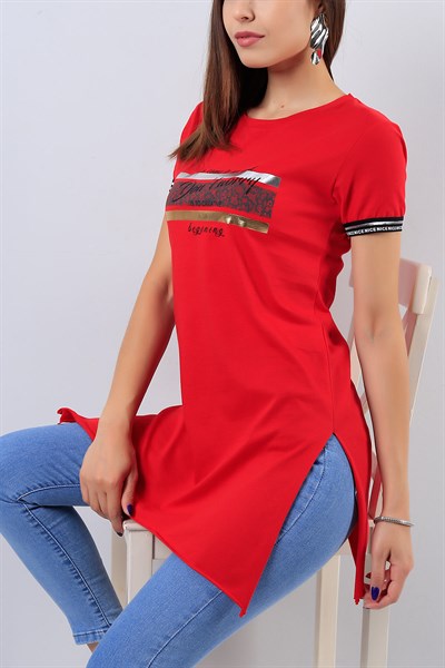 Kırmızı Desenli Yırtmaç Detay Bayan Tişört 16232B
