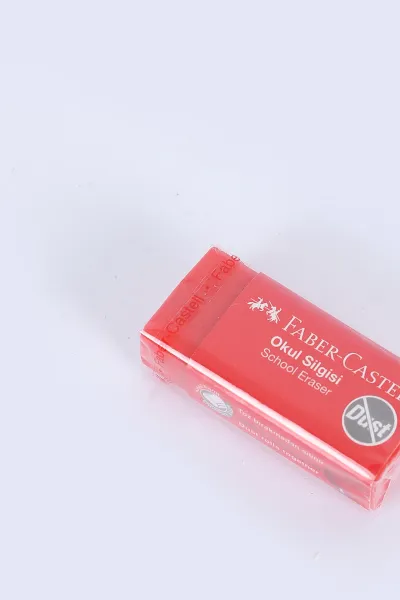 Kırmızı Faber-Castell Kırmızı Okul Silgisi Dust-Free 387398