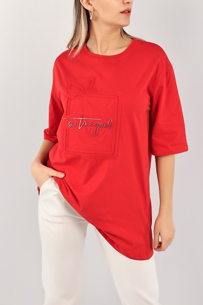 kirmizi-gofre-varak-baskili-bayan-tisort-106268