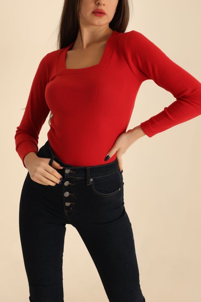 Kırmızı Kare Yaka Bayan Soft Triko 222286