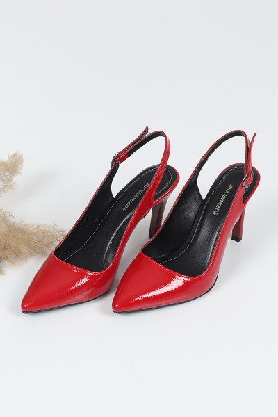 Kırmızı Kırışık Rugan Kemerli Topuklu Ayakkabı 107803