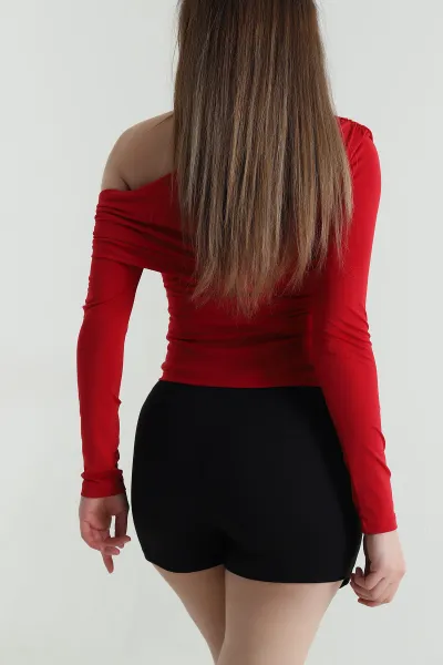 Kırmızı Omuz Büzgülü Sandy Kadın Bluz 494331
