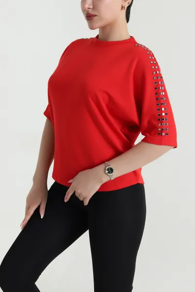 kirmizi-omuzlari-tasli-oysho-kadin-bluz-467430