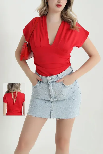 Kırmızı Ön Pile Detay V Yaka Bluz 466136