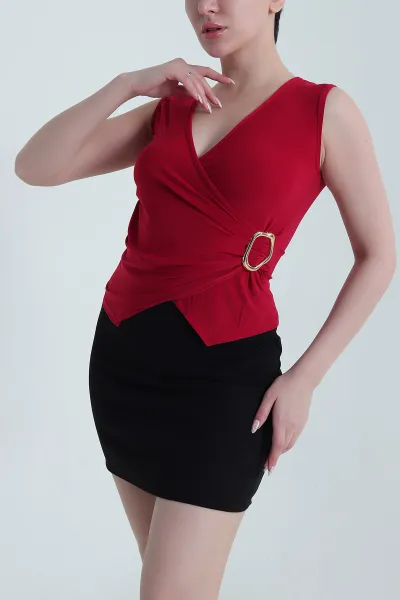 kirmizi-sendy-kumas-toka-detayli-kadin-bluz-460246