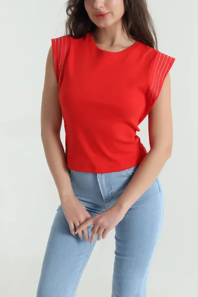 kirmizi-tasli-tasarim-kadin-bluz-462990