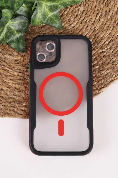 Kırmızı TeknoCase İphone 11 Uyumlu Matte Guard Serisi Lens Korumalı Silikon Telefon Kılıfı 472433