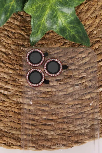 Kırmızı TeknoCase İPhone 15 Pro Uyumlu Perfect Diamond Case Serisi Taşlı Lens Hediyeli Sert Silikon Telefon Kılıfı 480816