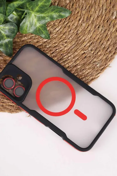 Kırmızı TeknoCase İphone 16 Plus Uyumlu Matte Guard Serisi Lens Korumalı Silikon Telefon Kılıfı 472482