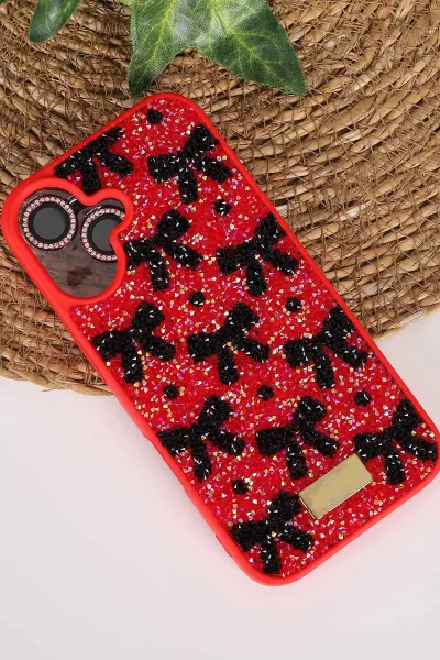Kırmızı TeknoCase İPhone 16 Uyumlu Perfect Diamond Case Serisi Taşlı Lens Hediyeli Sert Silikon Telefon Kılıfı 480831