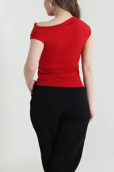 Kırmızı Tokalı Sandy Kadın Bluz 460598