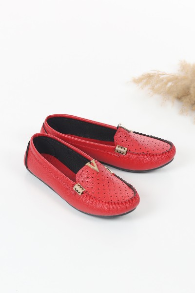 Kırmızı V Tokalı Kadın Babet Ayakkabı 120657