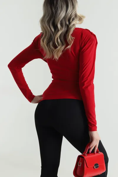 Kırmızı Vatkalı Tokalı Sandy Kadın Bluz 484959