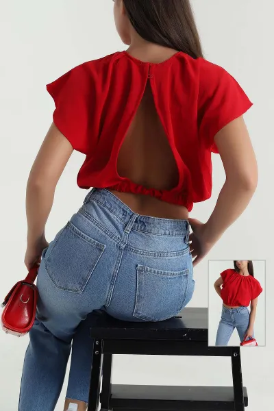 Kırmızı Yaka Pileli Beli Lastikli Kadın Bluz 473705