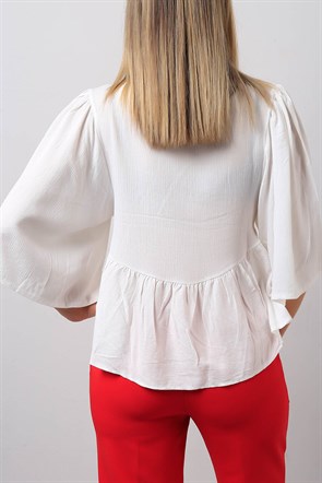 Kol Salaş Desenli Beyaz Bayan Bluz Modeli 8921B