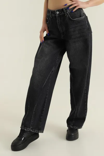Koyu Füme Paça Çift Pensli Boyfriend Kot Pantolon 424155