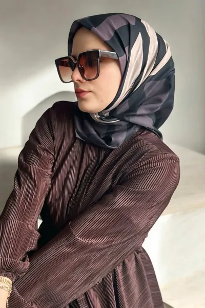 Koyu Kahve 90x90 Cm Dijital Baskı Jasmin Desenli Pamuk Eşarp 367898