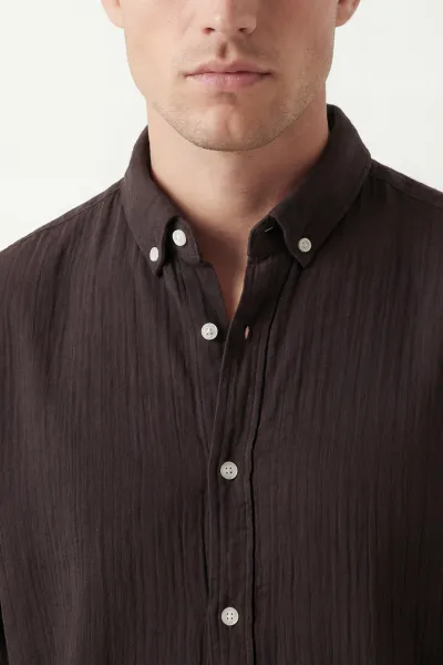 Koyu Kahve Relaxed Fit Müslin Keten Ata Yaka Erkek Gömlek 435741