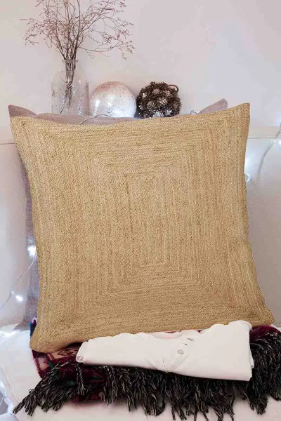 biskuvi-43x43-dijital-baskili-fermuarli-modern-kirlent-kilifi-252279